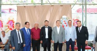 Vali Akbıyık, Karaman ailesinin düğün törenine katıldı