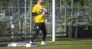 Çaykur Rizespor kalecisi Tarık Çetin, Süper Lig'de de kendine güveniyor