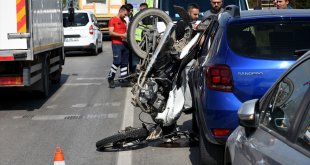 Erzurum'da otomobile çarpan motosiklet sürücüsü yaralandı
