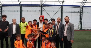 Çıldır Yaz Kuran Kursu Futbol Turnuvası şampiyonu Aşıkşenlik