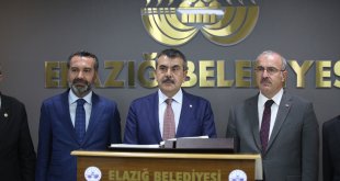 Milli Eğitim Bakanı Yusuf Tekin, Elazığ'da ziyaretlerde bulundu