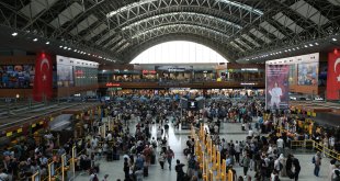 Sabiha Gökçen Havalimanı aynı haftada iki yeni rekora ulaştı