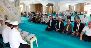 Hakkari'de 15 Temmuz şehitleri için mevlit okutuldu