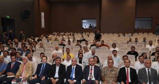 Muş'ta 'Milli İrade ve 15 Temmuz' çalıştayı düzenlendi