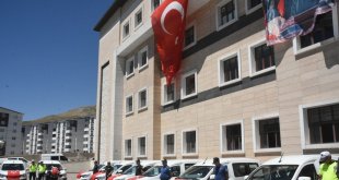 Bitlis Emniyet Müdürlüğüne 20 araç bağışlandı