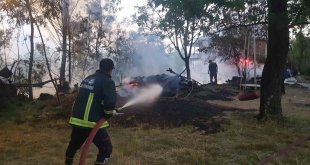 Van'da itfaiye ekipleri 18 saatte 18 yangına müdahale etti