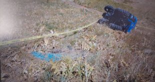 Muş'ta devrilen traktörün altında kalan sürücü öldü