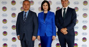 Roche Türkiye, TED iş birliğiyle depremzede çocukların eğitimine destek oluyor