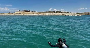 Deniz polisi, boğulmalara karşı halkı bilgilendiriyor