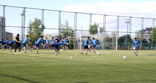 Çaykur Rizespor'un Erzurum kampı başladı
