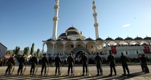 Şehit Piyade Sözleşmeli Er Erkan Selçuk, memleketi Muş'ta son yolculuğuna uğurlandı