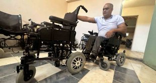 Engelli usta, evinin bodrumuna kurduğu atölye ile engellilerin eli ayağı oldu