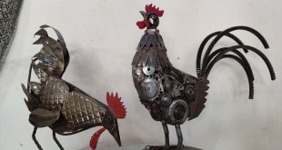 İranlı sanatçı hurdacılardan topladığı demir parçalarıyla heykeller yapıyor