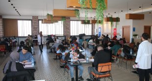 Edremit Belediyesinin hazırlık kursları 153 öğrenciyi üniversiteli yaptı