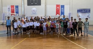 Malatya'daki yaz spor okullarında yaklaşık 10 bin depremzede çocuğa eğitim veriliyor