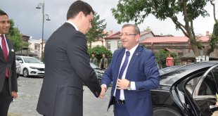 Kars Valisi Ziya Polat görevine başladı: