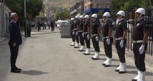 Muş'a ataması yapılan Vali Çakır göreve başladı