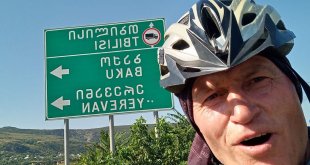 Türkiye - Azerbaycan kardeşliğine dikkat çekmek için bisikletiyle yollara düştü