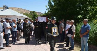 Tunceli'de hayatını kaybeden Kore gazisi son yolculuğuna uğurlandı