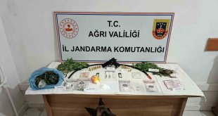 Ağrı'da 1 şahıs uyuşturucu bulundurmaktan tutuklandı