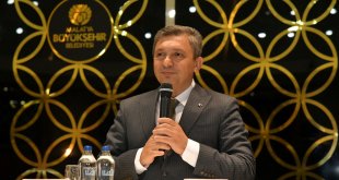 Malatya Valisi Hulusi Şahin'e veda programı düzenlendi