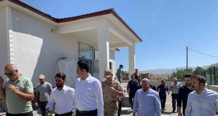 Hamur Kaymakamı Yıldırım, Yukarı Gözlüce Köyü'nde incelemelerde bulundu