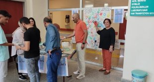 Kağızman'da sağlıkçılar çocuk yaşta evliliğe dikkat çekti