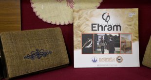 Atölyesinde "ehram"dan yaptığı ürünleri artık seri üretip yurt dışına pazarlıyor