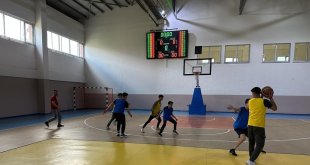 Kağızman'da 'Sokaklar Bizim' Basketbol Turnuvası renkli görüntülere sahne oldu