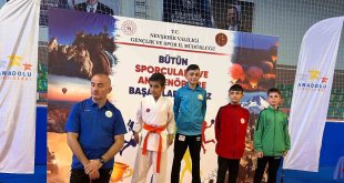 Bingöllü sporcu, karetede Türkiye ikincisi oldu
