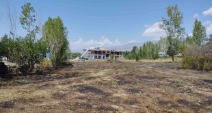 Varto'da anız yangını