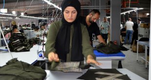 Muş'ta kurulan tekstil fabrikasından 11 ülkeye ürün gönderiliyor