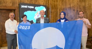 Başkan Akman, 'Mavi Bayrağı' bir kez daha teslim aldı