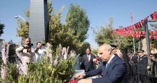 Ağrı'da Zafer Bayramı coşkusu