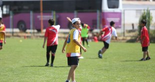 Van'da 9 yaşındaki Üveys sporla konuşma güçlüğünü yendi