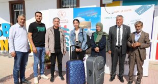 Ağrı’da Öğrenciler İkramlarla Karşılandı