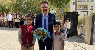 Şemdinli'de İlköğretim Haftası kutlandı