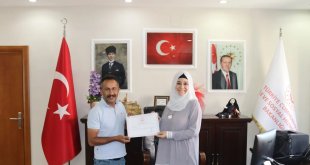 Ağrı'da deprem bölgesinde görev yapan personele teşekkür belgesi