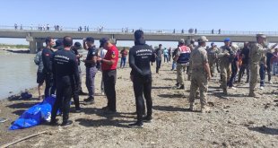 Muş'ta serinlemek için nehre giren çocuk boğuldu