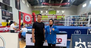 Depremzede boksör Türkiye üçüncüsü oldu