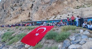 Bitlis'te '1. Adilcevaz Su Sporları Şenliği' düzenlendi
