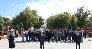 Ağrı'da İlköğretim Haftası kutlanıyor