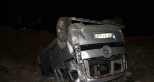 Kontrolden çıkan kamyonet köprüden uçtu: 2 yaralı