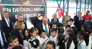 Ağrı'da İlköğretim Haftası coşkuyla kutlandı