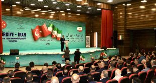 Van'da Türkiye-İran heyetleri arasında 'Sınır İlleri Ekonomik İşbirliği Toplantısı' yapıldı