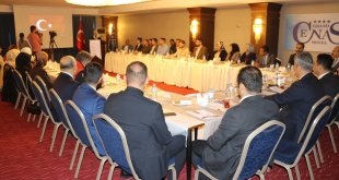 Ağrı'da "Aile Çalıştayı" düzenlendi