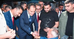 Erbakan, Malatya'da esnaf temsilcilerini dinledi