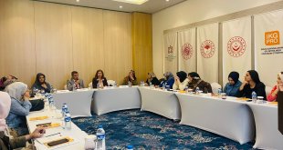 Erzurum'da kadın kooperatiflerinin üyelerine iş geliştirme eğitimi veriliyor