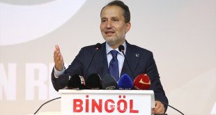 Yeniden Refah Partisi Genel Başkanı Erbakan, Bingöl'de konuştu: