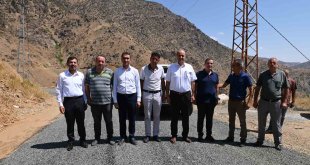 Pütürge'de asfalt çalışmaları devam ediyor